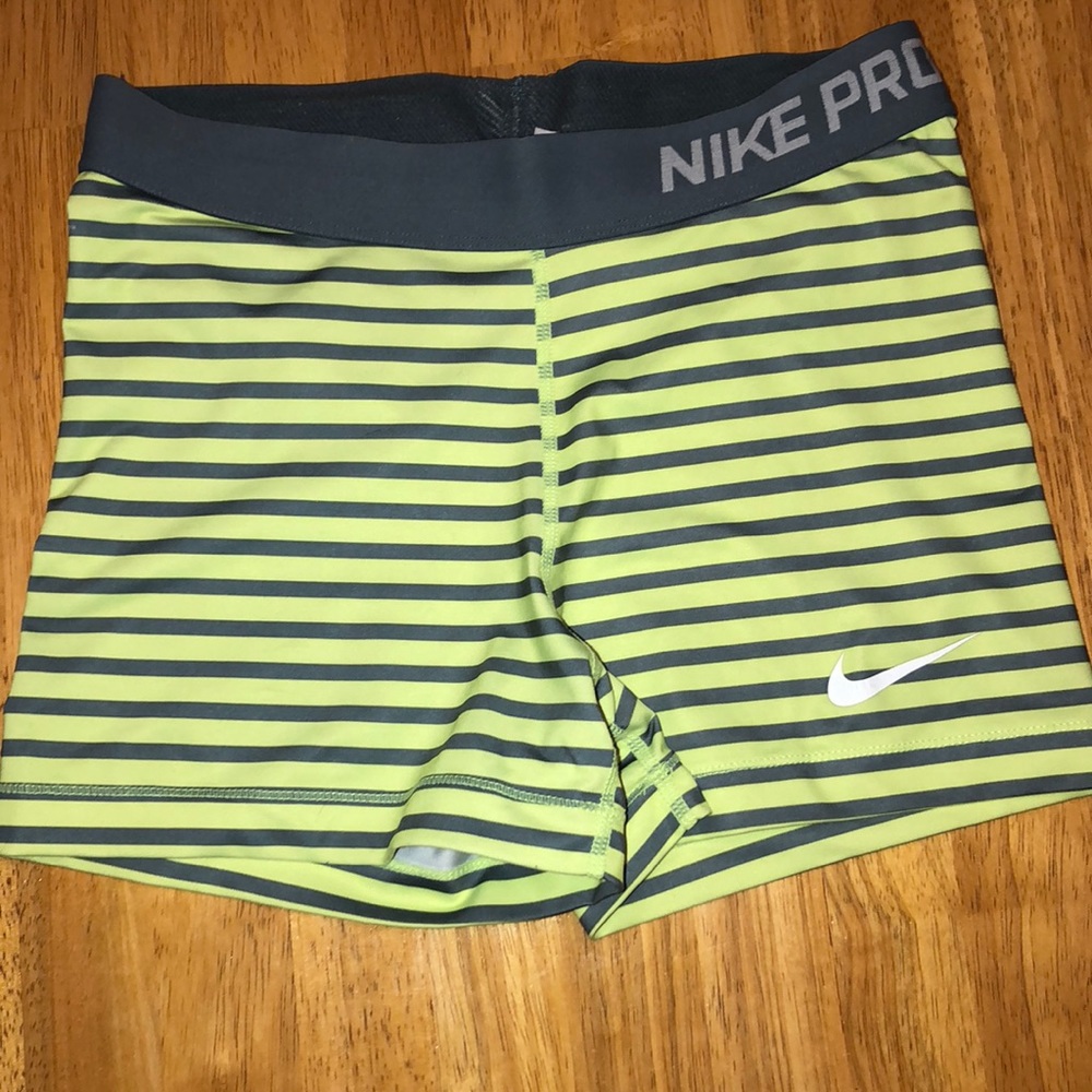 Nike pro spandex